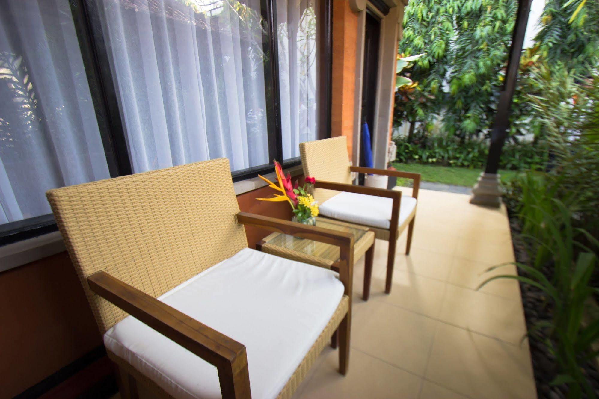 Natya Hotel Tanah Lot Selemadeg Exterior foto